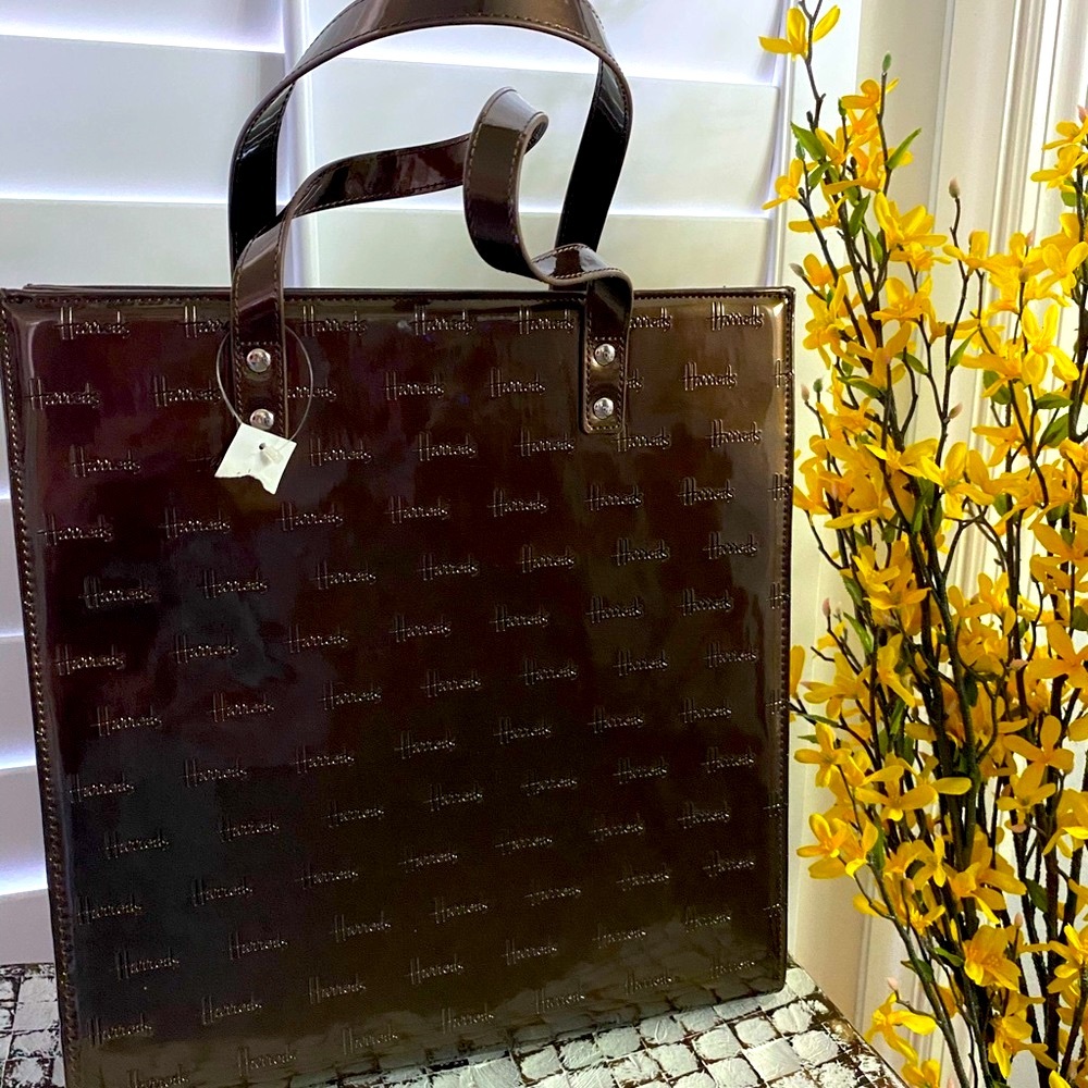 Harrod’s Brown Boxy Tote. Brand new.  13-1/2” High, 14” Wide, 4-1/2 Bottom width